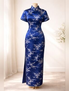 NWOT Chinese Silk Qipao Dress Blue Floral Cheongsam NWOT Size Large